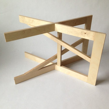 Messa Tray stand