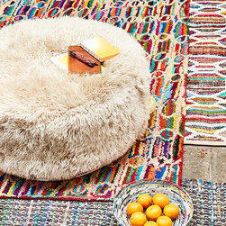 Barker and Stonehouse - Timothy Oulton Cave Footstool - Escabeles y otomanas