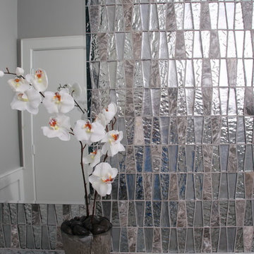 Little York - Powder Room