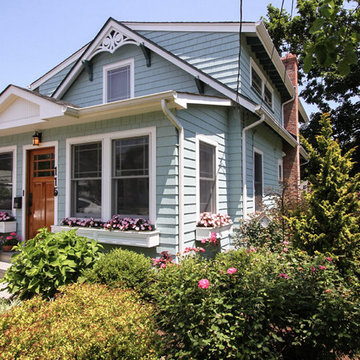 Curb appeal with window boxes