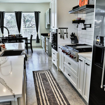 Boerne, Texas Farmhouse Style Barndominium
