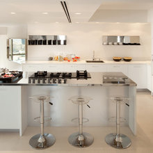 Claudia's Kitchen - Stainless Steel "work zone"
