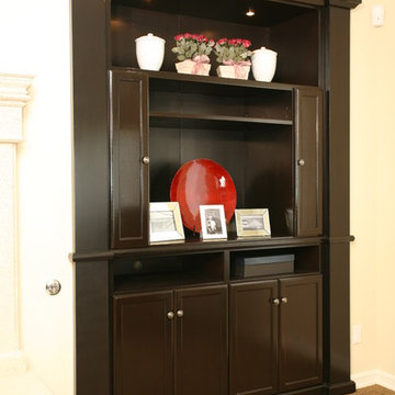 Entertainment Centers & Built-in Niches