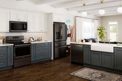 Inspiration for a timeless kitchen remodel in Toronto
