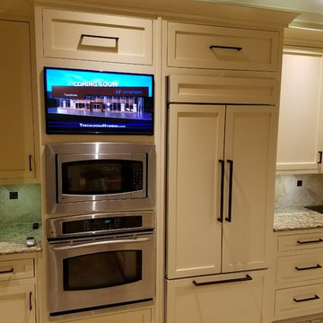 Hoover, AL. Cabinet Refacing/Refinishing/Modifications/New Drawers/etc.