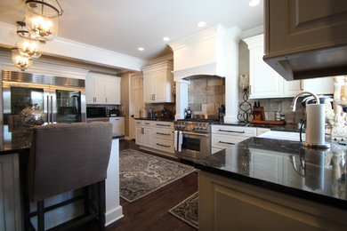 Example of a kitchen design in Detroit