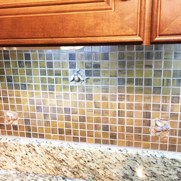 Eden Mosaic Tile Installations: Medium Square Antique Copper Mosaic Tile