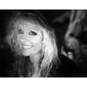 Bobbie Staggie-Empey's photo
