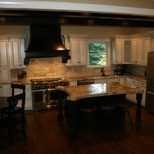 Wellborn Cabinet