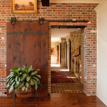 Saucon Valley PA- colonial industrial barn style home