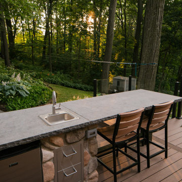 Modern Tree Canopy Deck & Woodland Oasis - Fonthill