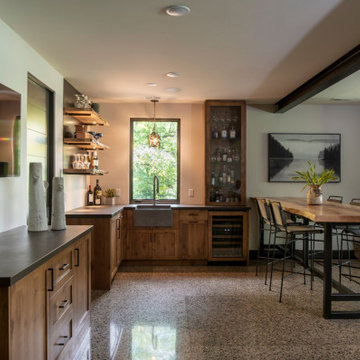 Christmas Lake Residence