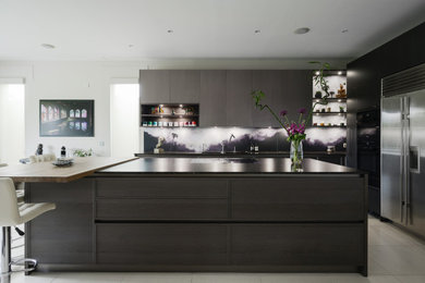 Contemporary kitchen in Surrey.