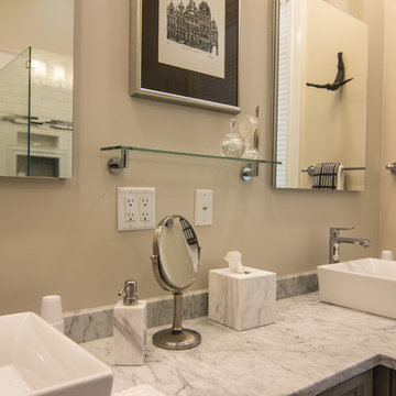 Southern Style Oak Spring Master Bathroom