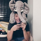Lee Peng's photo