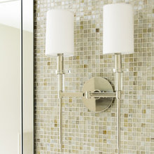 Glass tile