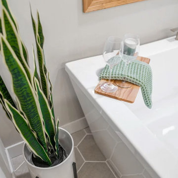 Roseville EnSuite