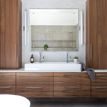 Master Suite by Kerry Ellis