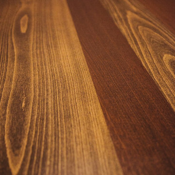 Quay Table and Bar