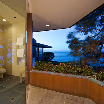La Jolla Staging on Coast Walk