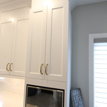 Love the high ceiling look!