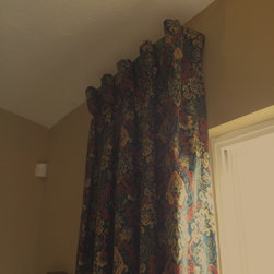 Model Homes - Curtains