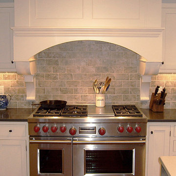 Lakeside Kitchen