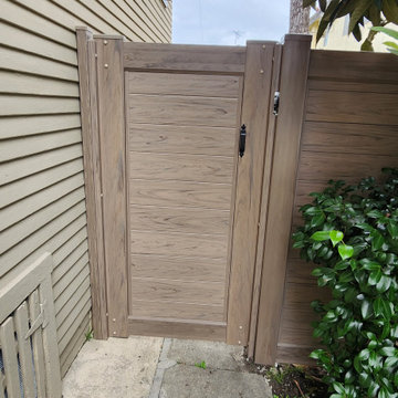 Outdoor Vinyl Gate and Fence