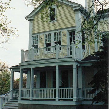 Small Victorian Style home on the water