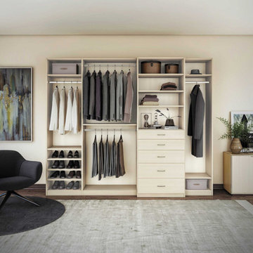 REACH-IN CLOSETS