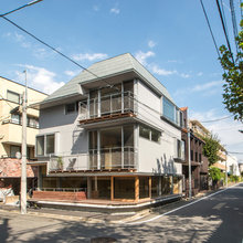 人が自然と集う、開かれた道場のある家
