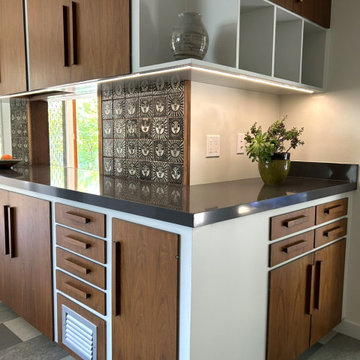 Masterful Mid-Century
