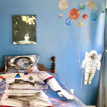 Boy's Astronaut Themed Room