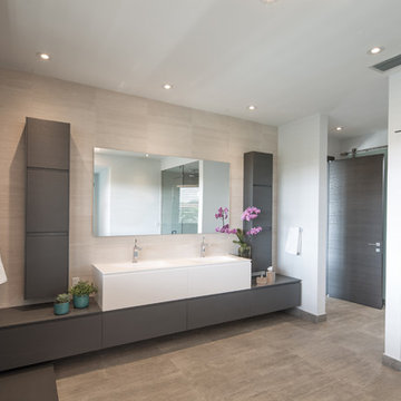 475 Center Island - Golden Beach