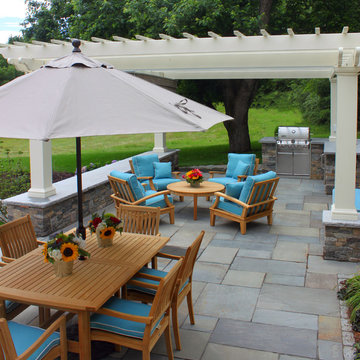 Outdoor Kitchen and Patio in Hollis, New Hampshire