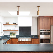Pine St Haus