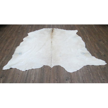 Off-White 100% Premium Cowhide, Solid Color Made, Brazil, 5'x7'
