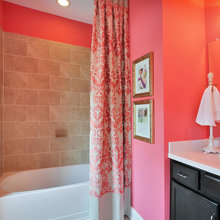 paint color small bathroom