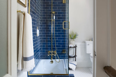 Example of a classic bathroom design