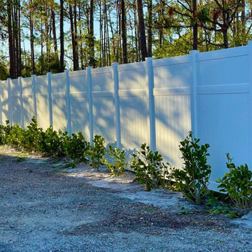 White vinyl fence