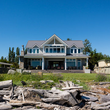 Beach House on Point