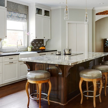 Upscale Transitional Kitchen in The Woodlands, TX