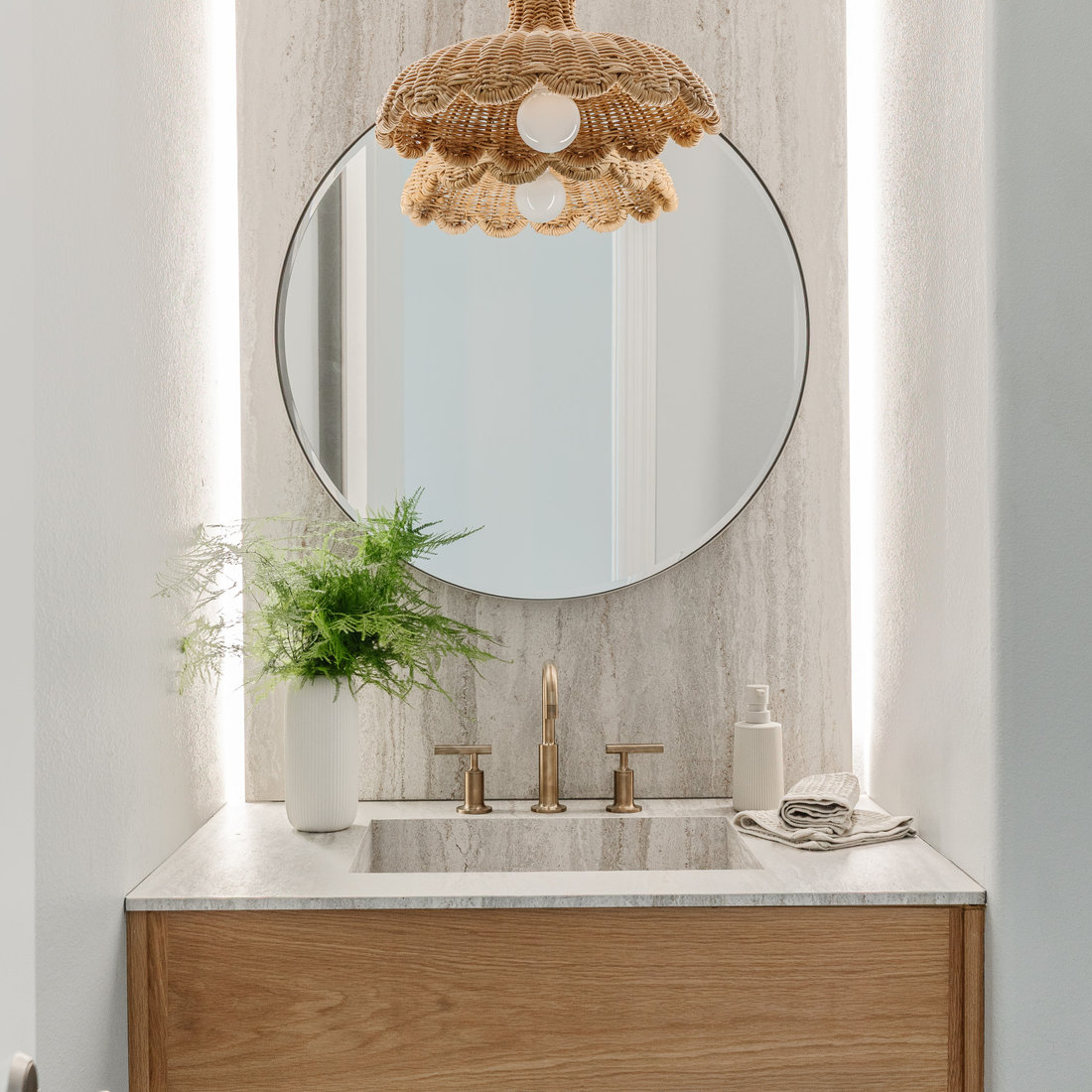 Trevi Sands Pool Bathroom