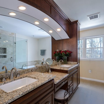 Woodbridge Traditional Master Bathroom