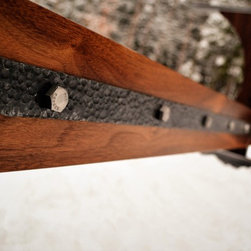 Willar Table - Products
