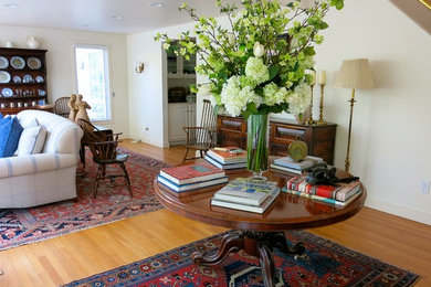 Living room - eclectic living room idea in New York