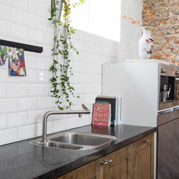 Renovated Industrial Kitchen with handy suspension system