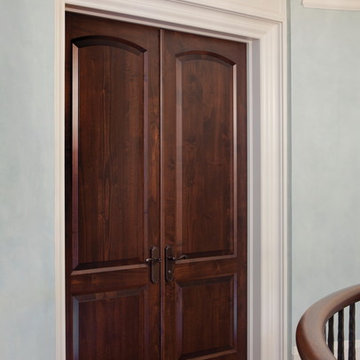 WOODBRIDGE CUSTOM HOME