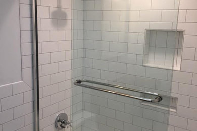 Bathroom - bathroom idea in St Louis