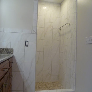 Pebble Floor Bathroom